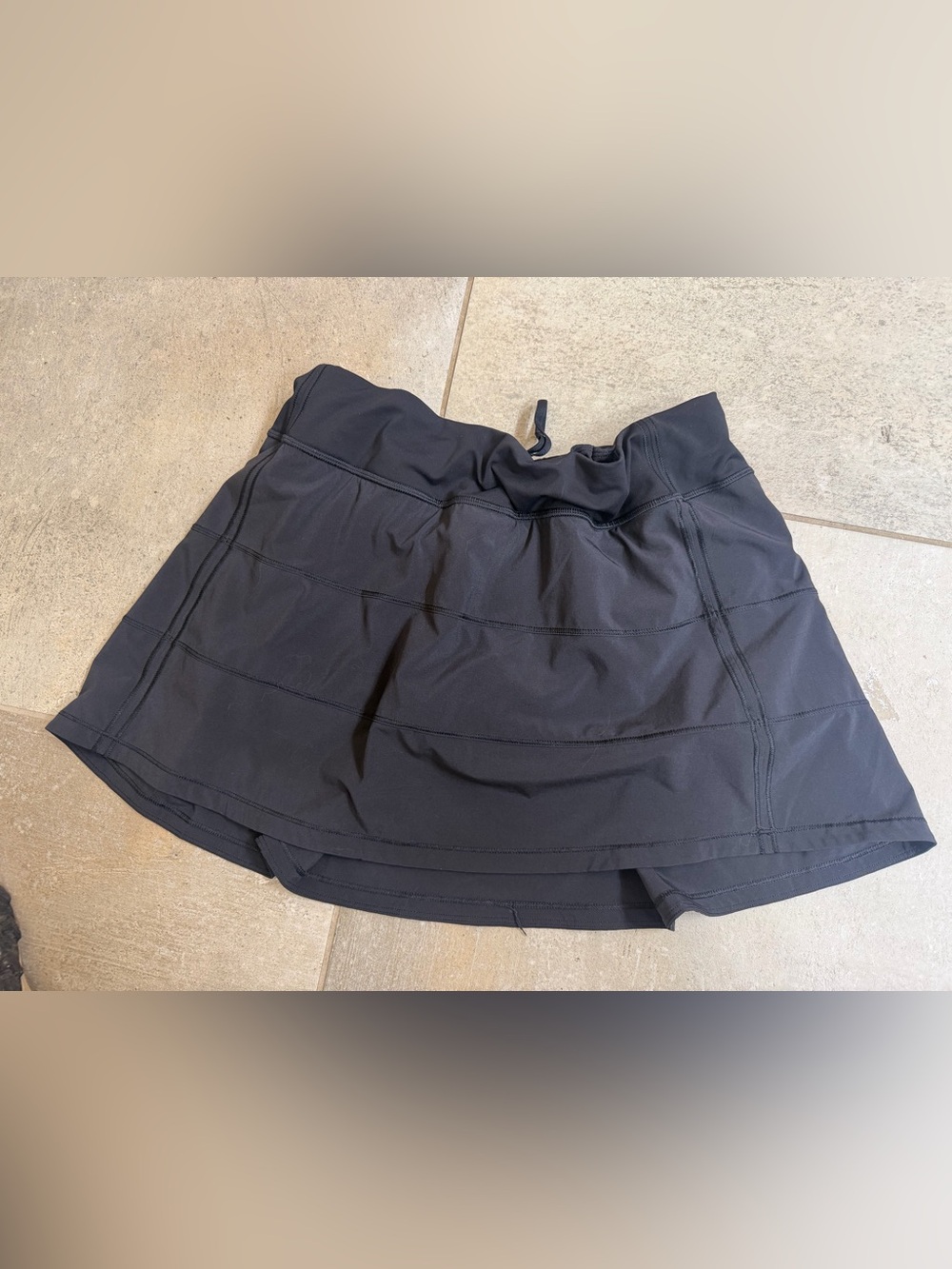 lululemon athletica pace rival mid rise skirt in black size 8 - Picture 3 of 5